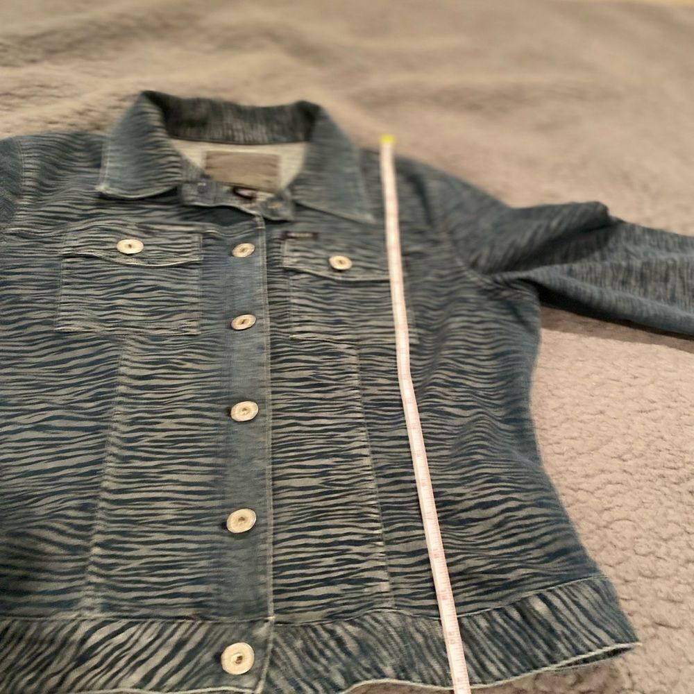 GUESS  Jean Jacket - Picture 11 of 11
